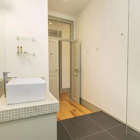 Lovelystay - Chiado Distinctive Lisboa