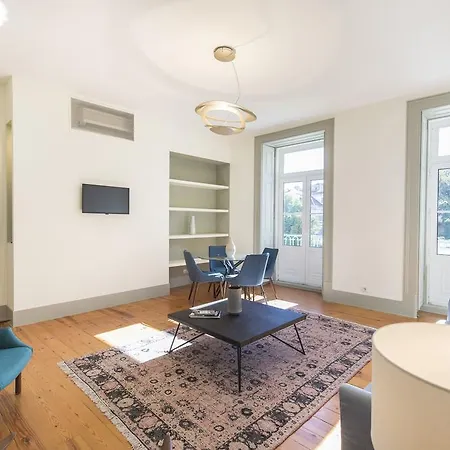 Lovelystay - Chiado Distinctive Lisbon