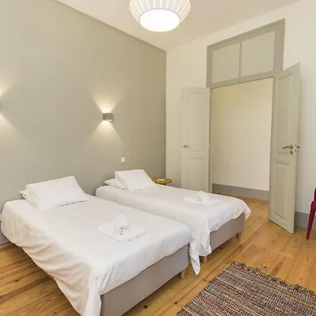 Lovelystay - Chiado Distinctive
