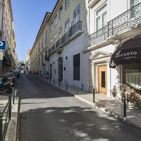Lovelystay - Chiado Distinctive *